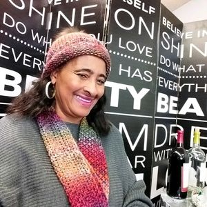 Meet your Posher, Deborah